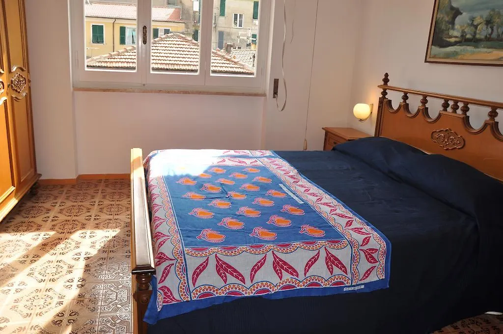 Olivia Apartment Levanto Italy