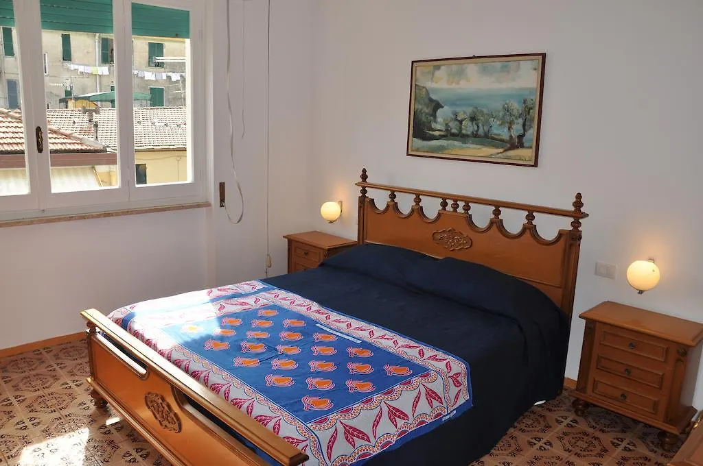 Olivia Apartment Levanto